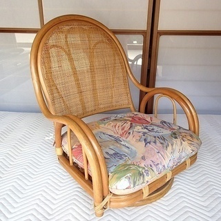 ゆったり座れる座椅子◆夏に気持ちの良い籐椅子◆臼杵市内取りに来れ...