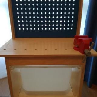 IKEA　子供向け机棚