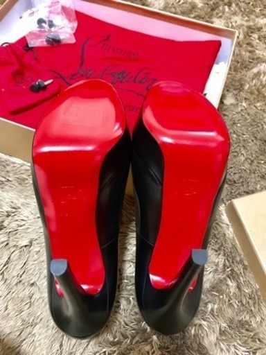 新品]クリスチャンルブタン Christian louboutin パンプス エナメル