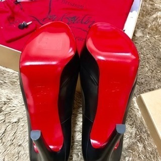 新品]クリスチャンルブタン Christian louboutin パンプス エナメル