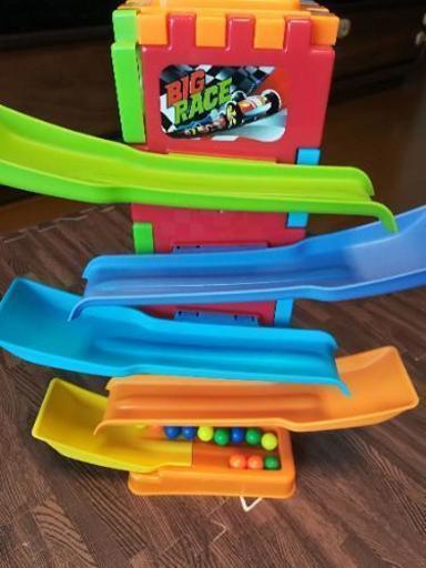 お値下げ 知育玩具トイザらス ブルーイン よくばり5way アクティビティ タワー ところさん 東府中のおもちゃ の中古あげます 譲ります ジモティーで不用品の処分