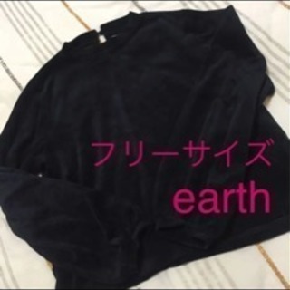 earth  トップス