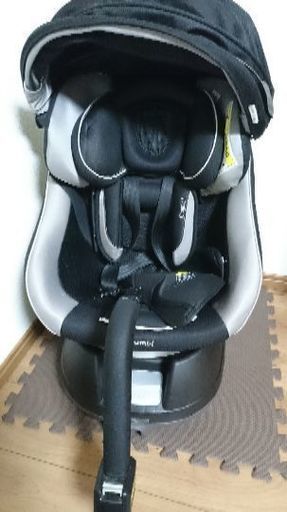 チャイルドシート combi ネルーム