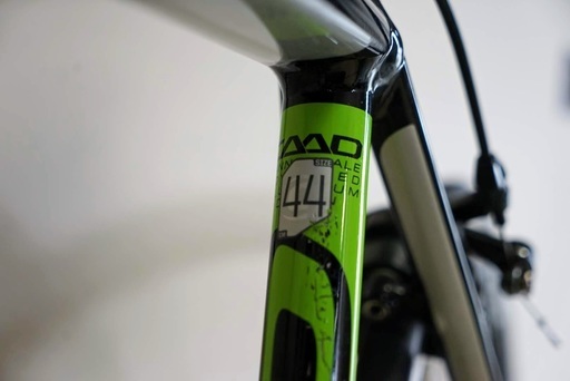 【値下げしました】Cannondale キャノンデール CAAD12 105 44サイズ（2015モデル）　＋SDD-SLペダル、輪行袋、ボトルゲージ等おまけ付き