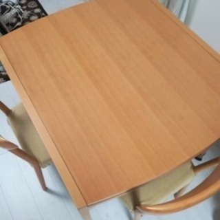 伸縮可能！ダイニングテーブルセット