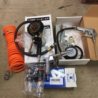 オイルレスコンプレッサー エアツール多数 〔最終値下げ〕
