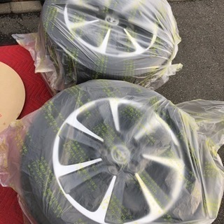 VOXY 夏タイヤ ワンシーズンのみ使用