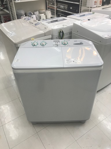 人気商品は 【購入後も安心な6ヶ月間動作保証付き♪】2004年製、SANYO（サンヨー）の2槽式洗濯機のご紹介です！ 洗濯機