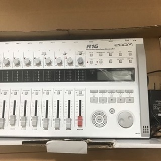 ZOOM R16 マルチトラックレコーダー