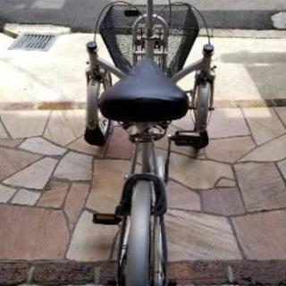 【三輪車】ブリジストン 前二輪の三輪車です【中古】【大阪】