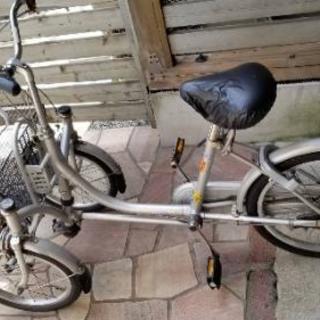 三輪車】ブリジストン 前二輪の三輪車です【】【大阪】
