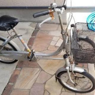 【三輪車】ブリジストン 前二輪の三輪車です【中古】【大阪】
