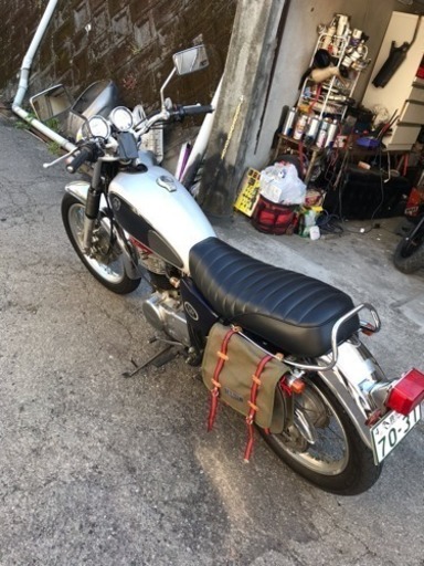 美品 SR400 キャブ 2型 シルバー  値下げしました 美品 SR400 キャブ 2型 シルバー 値下げしました