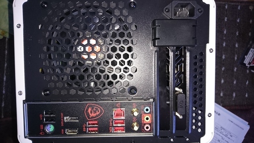 21日〆】新品コンパクトゲーミング自作PC