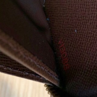 ヴィトンダミエジッピー(正規品)