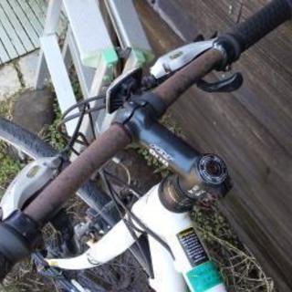 値下げ！クロスバイクFELT SR101