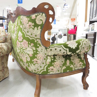 取りに来れる方限定！金華山のロココ調3人掛けソファ！