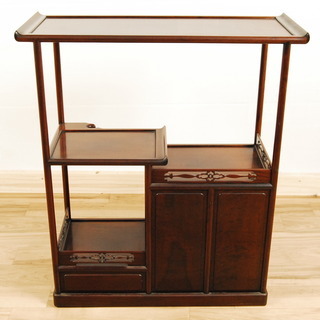 8905 唐木 花梨 飾り棚 違い棚 茶棚 茶箪笥 透かし彫り 高さ90cm 幅