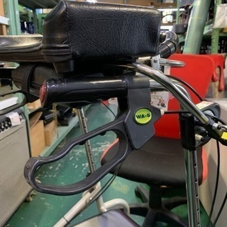 ウェルパートナーズ 介護用歩行器 WA-5 中古