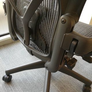アーロンチェア中古美品