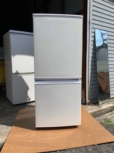 SHARP 冷凍冷蔵庫 つけかえどっちもドア 2014年製 SJ-14Y 137L