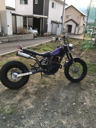 TW200 2JL ほぼほぼカスタム 塗装仕立て！