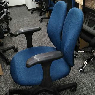 【中古】オフィスチェア　椅子