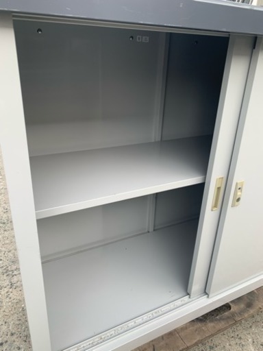☆中古品 物置 鍵付き サイズ横1240x奥500x高900☆