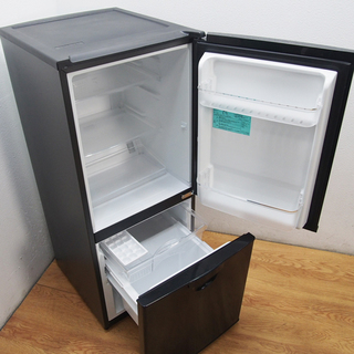 送料無料！ブラックカラー 自動霜取りタイプ 2015年製 138L 冷蔵庫 CL28 送料無料！ブラックカラー 自動霜取りタイプ 2015年製 138L 冷蔵庫 CL28