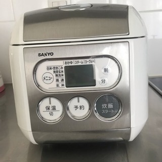 2006年製SANYOの3.5号炊き炊飯器