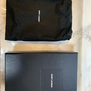 サンローラン コンパクト財布