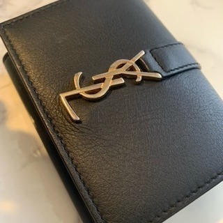 サンローラン コンパクト財布