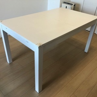 IKEA製ダイニングテーブル(定価19,990円)