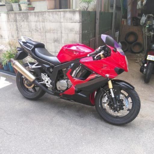 ヒョースンGT２５０Ｒコメット　キャブ車交渉中です。