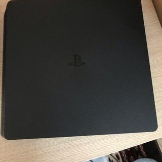 ps4 CUH-2100B 1TB(初期化済み)+ソフト4本