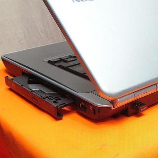 WiFi子機おまけ付☆大きい画面で使いやすいNECノートPC