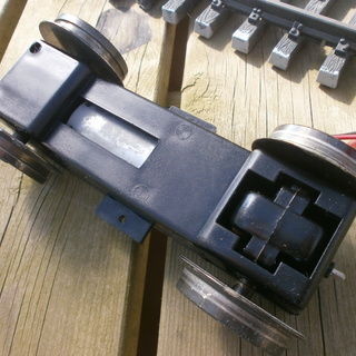 G(45mm) ｹﾞｰｼﾞ　モータ付自走台車