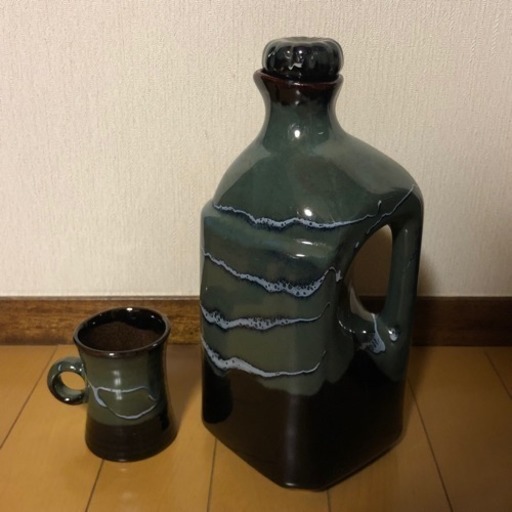 魔法の水ガメボトル宮陶