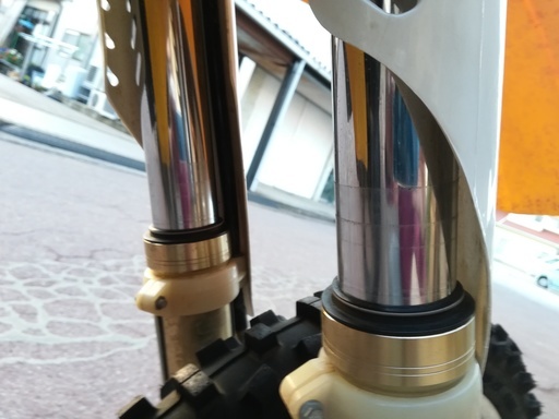 モトクロッサー RM125 2st CR125 KX125 YZ125 動画あり CR125 VS. RM125