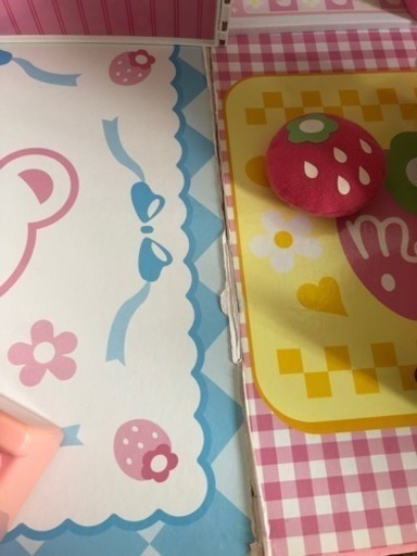 メルちゃんのいちごのおうち デラックスセット レノ 名古屋のおもちゃ ままごと の中古あげます 譲ります ジモティーで不用品の処分 メルちゃんのいちごのおうち デラックスセット レノ 名古屋のおもちゃ ままごと の中古あげます 譲ります ジモティーで不用品の処分