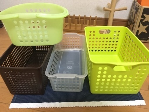 時計 コップかけ 皿置き 収納カゴ4つ Hannah 西八王子のその他の中古あげます 譲ります ジモティーで不用品の処分
