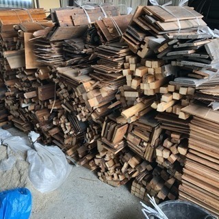 材木廃材