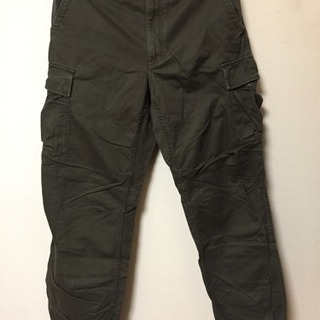 ほぼ未使用 Uniqlo カーゴパンツ ヒロ太 高槻のパンツ メンズ の中古 古着あげます 譲ります ジモティーで不用品の処分