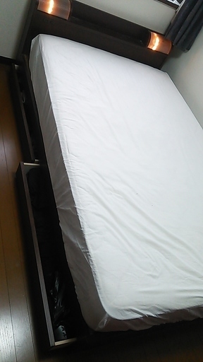 セミダブル☆ベッドマットレス+ベッドフレーム+ベッドパッド+シーツの