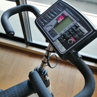 人気！】本格エアロバイク コンビ（現コナミスポーツ）EZ102