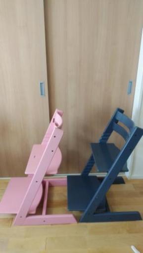 【商談中】ストッケ STOKKE トリップトラップ 2脚 ピンク・ダークブルー