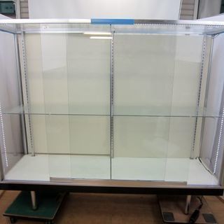 ガラスショーケース  ガラス板1枚  Ｗ1820×Ｄ550×Ｈ1540（mm）