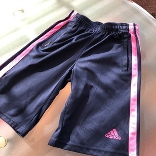 adidas ハーフパンツ150