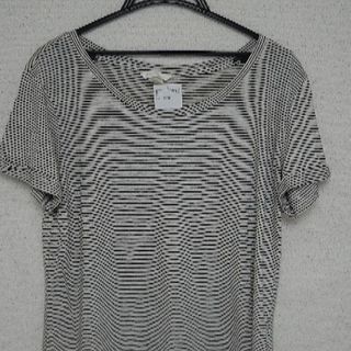 H&M【Tシャツ】未使用品