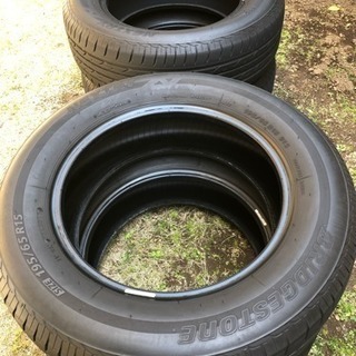 中古タイヤ ブリジストンNEXTRY 195/65R15  4本